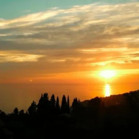 ヴィラ Stella Rossa - Spacious 3br Family House Near Agios Gordios