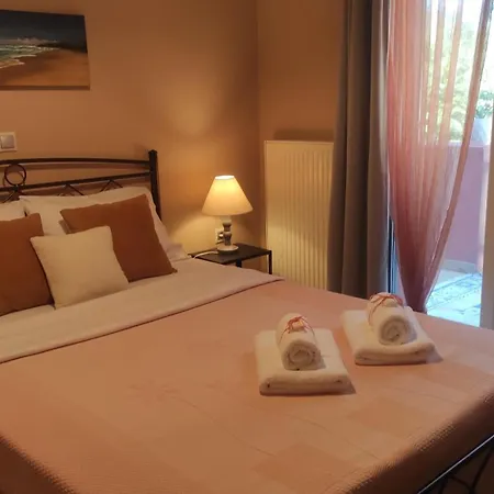Stella Rossa - Spacious 3br Family House Near Agios Gordios ヴィラ