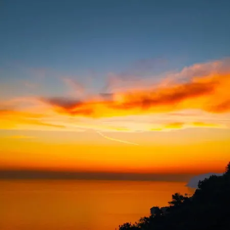 Stella Rossa בית נופש Áno Garoúna