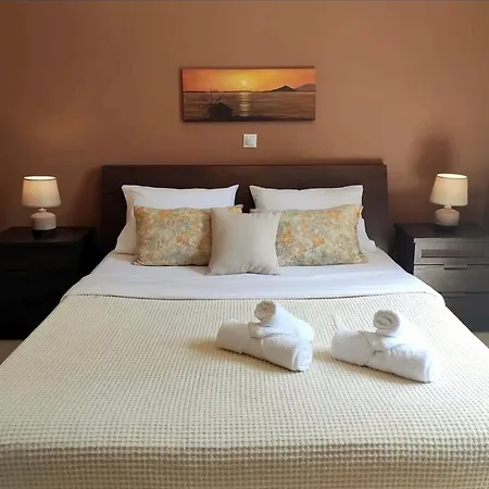 בית נופש Stella Rossa Áno Garoúna